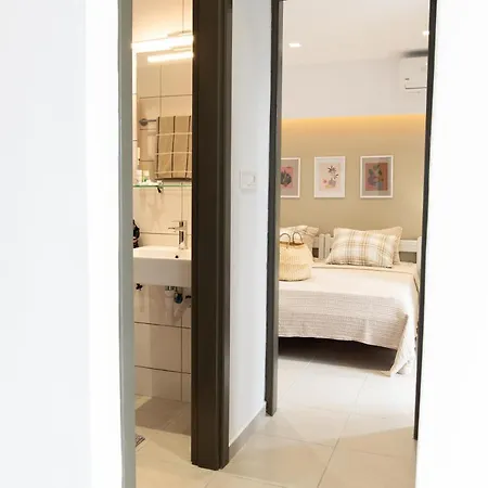 Olympia Superior アパート コス・タウン