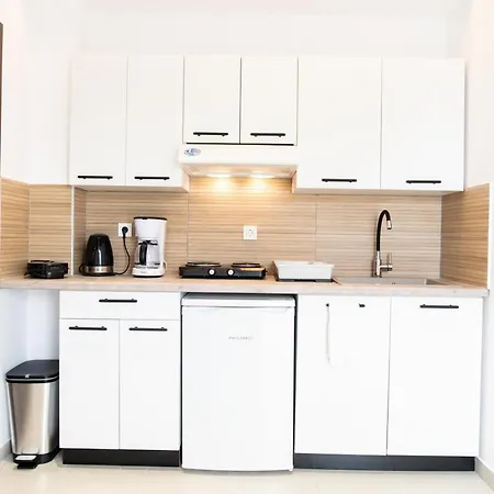 Olympia Superior Apartment *